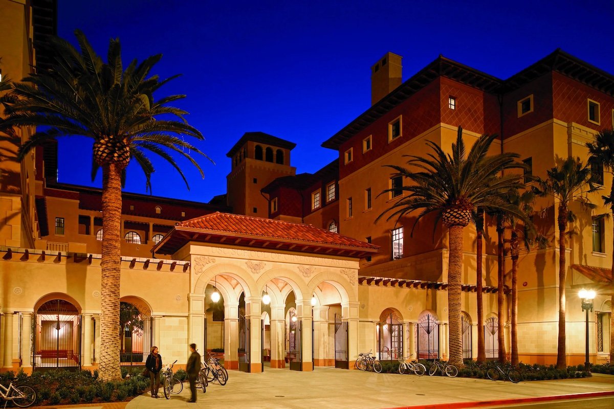 Exterior view of USC School of Cinematic Arts building at night
